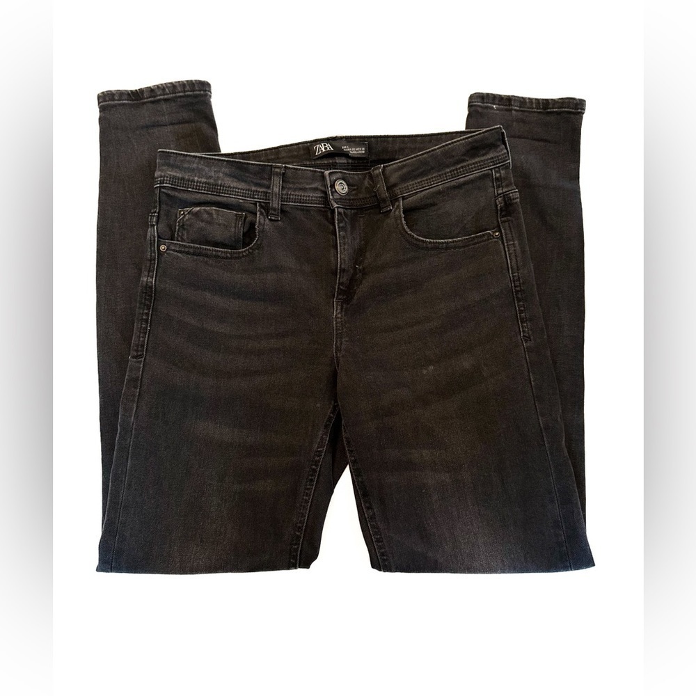 Zara Distressed Black High-Rise Skinny Jeans